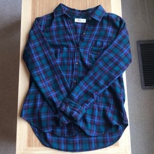 Multicolored Hollister Flannel Shirt- Size S (EUC)